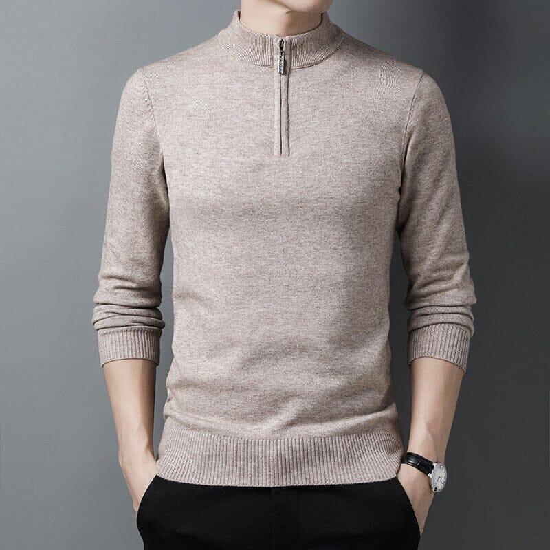 Herrenpullover mit halbem Reißverschluss und Stehkragen