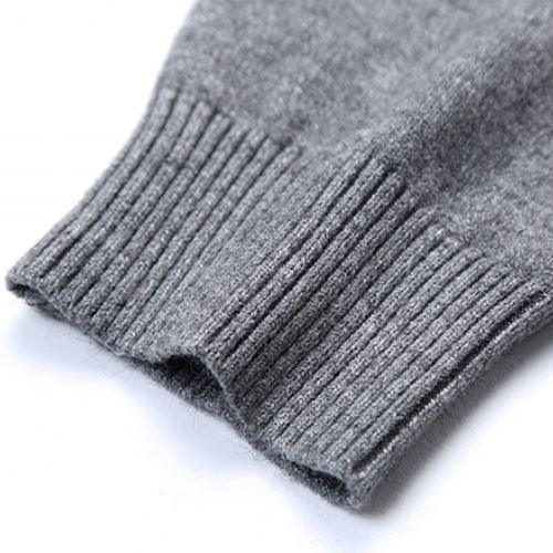 Herrenpullover mit halbem Reißverschluss und Stehkragen