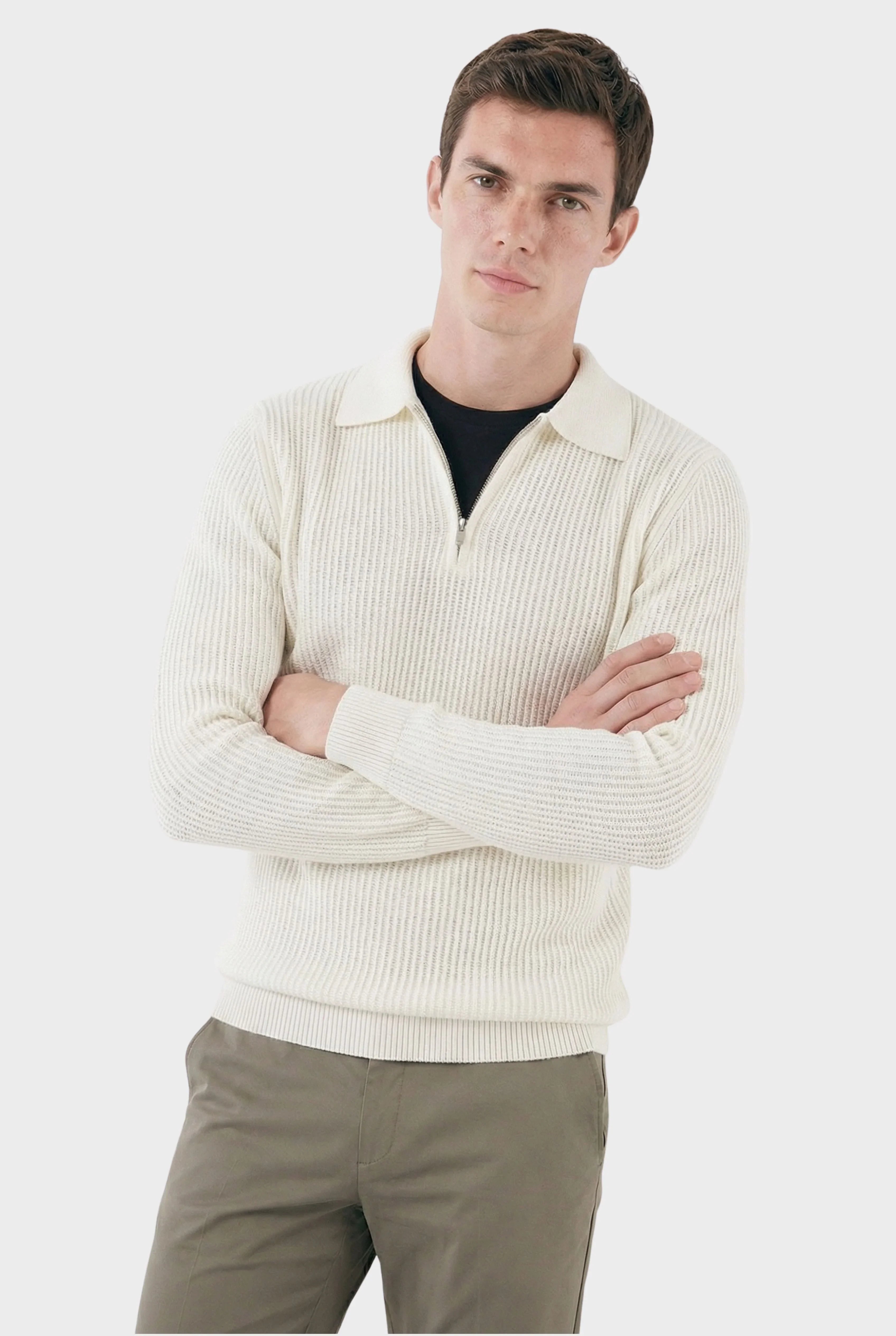 Männlicher Rippstrickpullover mit halbem Reißverschluss Dänemark