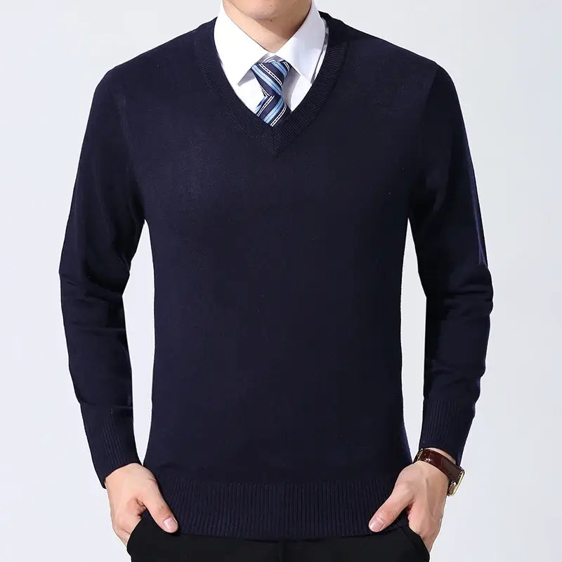 Herren-Sweater Semi-Slim mit V-Ausschnitt
