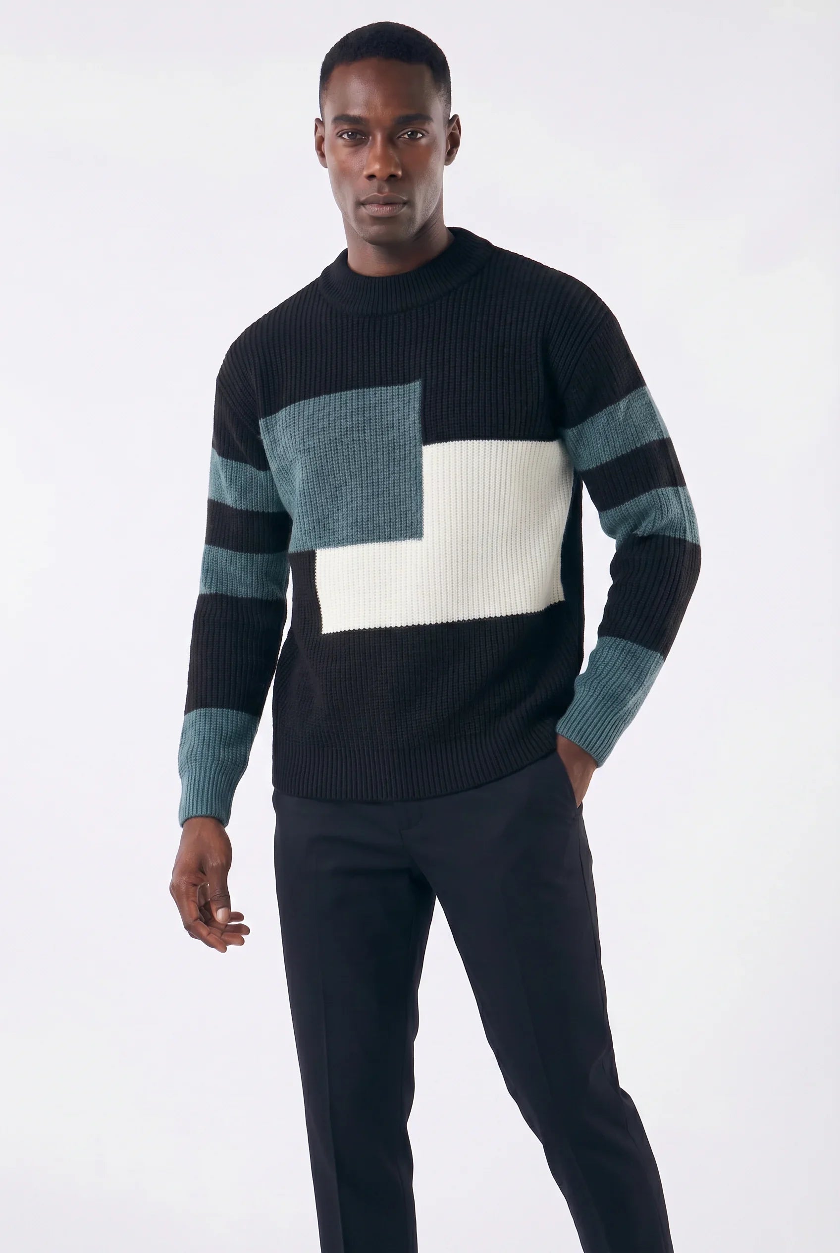 Oversized Herrenpullover mit geometrischem Rippenmuster