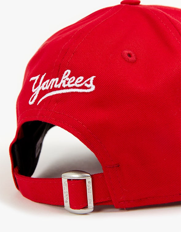 NY Yankees 9FORTY Strapback Cap - Scharlachrot/Weiß